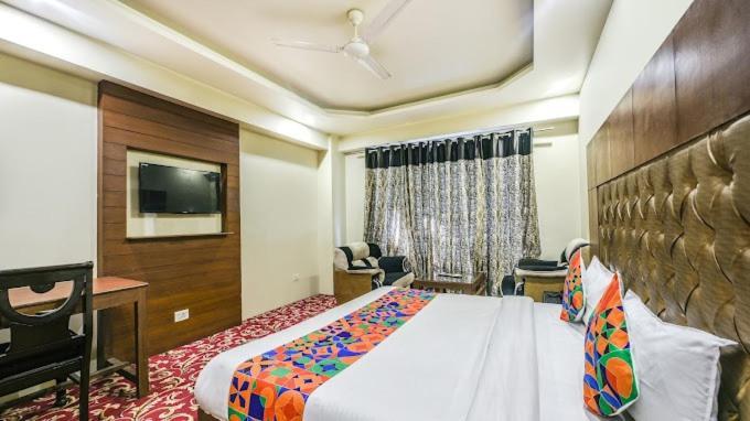 Hotel Neelam Manali Near Volvo Bus Stand Manali Εξωτερικό φωτογραφία